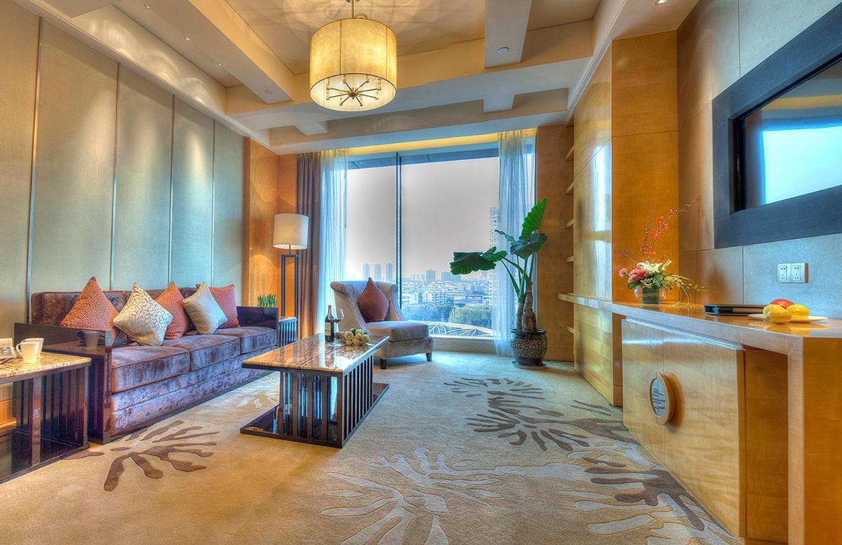 Felton Grand Hotel Chengdu Exterior photo